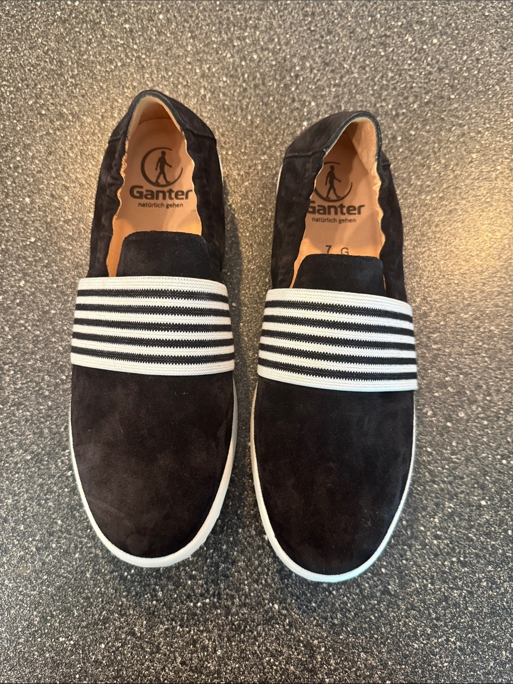 Women’s Ganter Black Suede Orthopedic Slip-On Loafers - size 9